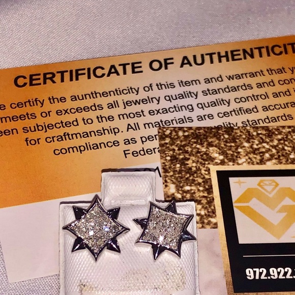 Real diamond custom made earrings, not lab made not CZ huge sale screw back stud - Picture 6 of 7